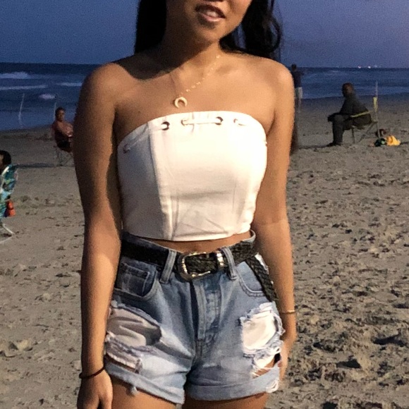 Sabo Skirt Sleeveless White Top - Picture 4 of 12